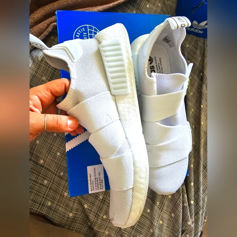 NMD_R1 women's 8.5